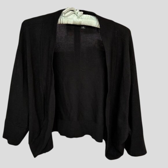 Torrid Black Crop Bolero Short Sleeve Sweater Cardigan - Picture 3 of 13
